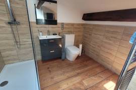 Authentic Stone Barn With 150 M2 Of Living Space, Renovated With Charm And High-End Amenities.