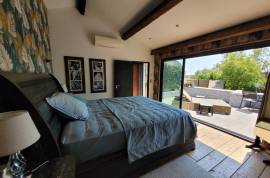 Authentic Stone Barn With 150 M2 Of Living Space, Renovated With Charm And High-End Amenities.
