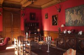 Magnifique Domaine Au Bord Du Canal Du Midi Avec Chateau Et Annexes Sur 5,63 Ha De Terrain