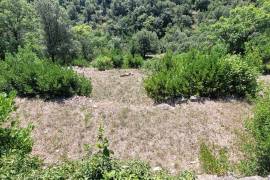Superb Little Farmhouse Built In 2005, With 75 M2 Of Living Space On A Terraced Plot Of 2540 M2 With A Swimming Pool And Lovely Views.