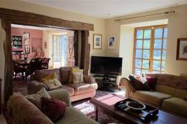 For Sale Unique House and Pool - Availles Limouzine - 86