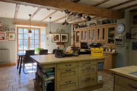 For Sale Unique House and Pool - Availles Limouzine - 86