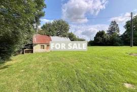 Detached Country House with Outbuilding