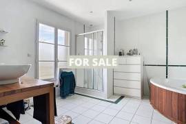 Detached Country House Close to the Coast