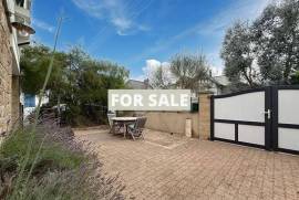 Detached Country House in Coastal Location