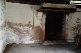 Country House to Renovate