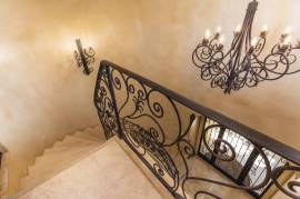 Villa Tuscana: Luxury Golf-Front Tuscan-Style Estate in Hacienda Pinilla