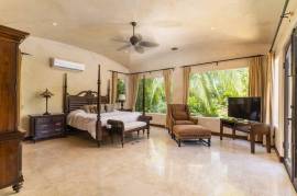 Villa Tuscana: Luxury Golf-Front Tuscan-Style Estate in Hacienda Pinilla
