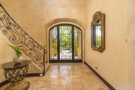 Villa Tuscana: Luxury Golf-Front Tuscan-Style Estate in Hacienda Pinilla