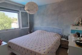 6 room, 162m2 Rope for sale in Saint genies de fontedit - 315 000 € *