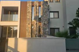 Fully Renovated, Three Bedroom Maisonette for Sale in Chrysopolitissa Area, Larnaca