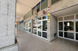 Space for Restaurants or Commerce in the City Center