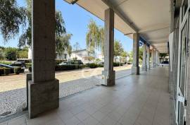Space for Restaurants or Commerce in the City Center