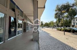 Space for Restaurants or Commerce in the City Center