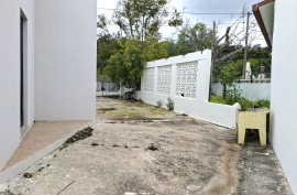 Loulé at 10km, 3 bedroom villa with spacious patio