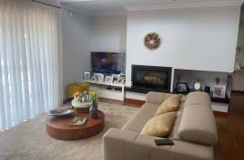 4 bedroom villa with pool in Esposende