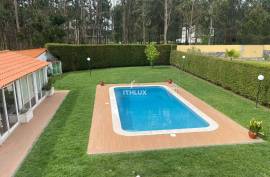 4 bedroom villa with pool in Esposende
