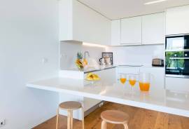 1 Bedroom Apartment in Luxury Development with Swimming Pool, Vilamoura
