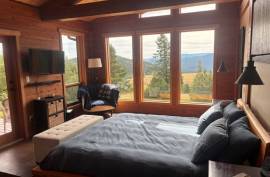 Excellent 2 Bed House & Cabin For Sale In Kamloops British Columbia
