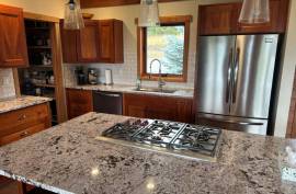 Excellent 2 Bed House & Cabin For Sale In Kamloops British Columbia