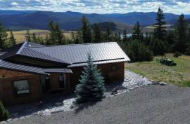 Excellent 2 Bed House & Cabin For Sale In Kamloops British Columbia