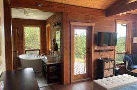 Excellent 2 Bed House & Cabin For Sale In Kamloops British Columbia