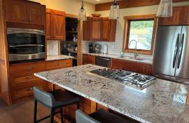 Excellent 2 Bed House & Cabin For Sale In Kamloops British Columbia