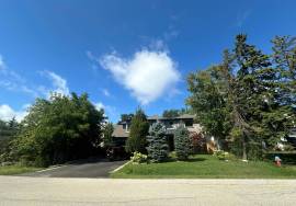 Luxury 6 Bed Villa For Sale In Oakville Ontario
