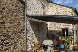 Houses for sale - 7 rooms - 134 m2 - JOSSELIN - (56120)