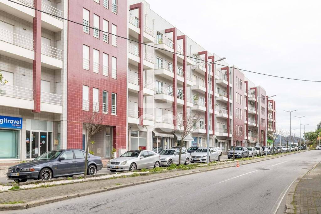 Renovated 1 Bedroom Apartment in Riba de Ave