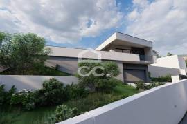 Building Land in Pedome – 696m² | Excellent location