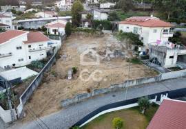 Building Land in Pedome – 696m² | Excellent location