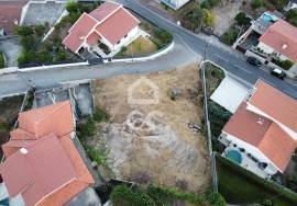 Building Land in Pedome – 696m² | Excellent location