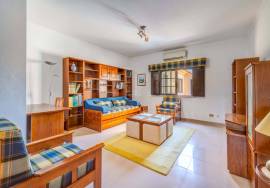 Charming 5-Bedroom Villa with Pool & Panoramic Views | Salicos