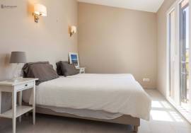 Refurbished 3Bdr Villa 500mts from the beach