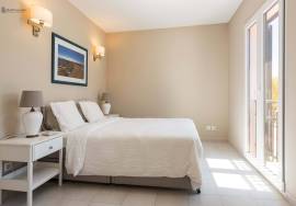 Refurbished 3Bdr Villa 500mts from the beach