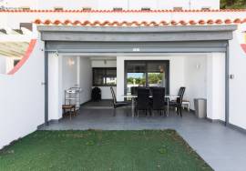 Refurbished 3Bdr Villa 500mts from the beach