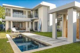 BEAUTIFUL 4 BED VILLAS CLOSE TO THE SEA AT TAMARIN – WEST OF MAURITIUS