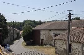 Detached Hamlet House with Pool for Sale - Vaulry - 87
