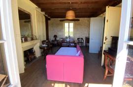 Detached Country House with Open Views & Outbuilding