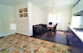 Detached house for rent in Jurmala, 152.20m2