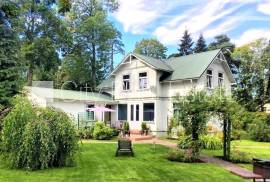 Detached house for rent in Jurmala, 180.00m2