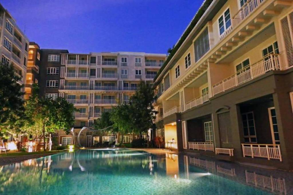 Autumn Condo: 1 Bedroom Condo For Sale