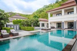 BelVida Estates: Exclusive, Luxurious 6 Bedroom Tropical Pool Villa