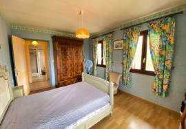 Maison sur sous-sol proche Villereal