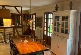 Maison sur sous-sol proche Villereal