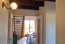 Pleasant First-Floor Apartment Within A Residential Complex With 2 Bedrooms, Large Mezzanine, Terrace And Garage Near The Canal Du Midi Pleasant First-Floor Apartment Within A Residential Complex With 2 Bedrooms, Large Mezzanine, Terrace And Garage Near The Canal Du Midi