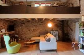 Former Stone Barn Entirely Converted With 105 M2 Of Living Space Offering 2 Bedrooms On A 7133 M2 Plot With Magnificent Views And Unique Setting Former Stone Barn Entirely Converted With 105 M2 Of Living Space Offering 2 Bedrooms On A 7133 M2 Plot With Magnificent Views And Unique Setting