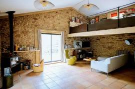 Former Stone Barn Entirely Converted With 105 M2 Of Living Space Offering 2 Bedrooms On A 7133 M2 Plot With Magnificent Views And Unique Setting Former Stone Barn Entirely Converted With 105 M2 Of Living Space Offering 2 Bedrooms On A 7133 M2 Plot With Magnificent Views And Unique Setting