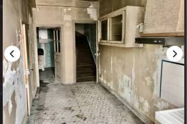 PRIVATE SALE - 3 Bed House with Shop Front - Le Dorat 87 PRIVATE SALE - 3 Bed House with Shop Front - Le Dorat 87